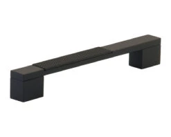 Schaub And Company Urbano 6" (152mm) Center-to-Center Cabinet Pull (Matte Black)