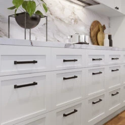 Atlas Homewares Sweetbriar Lane 12" (305mm) Center-to-Center Pull (Matte Black) -Amerock Sales Shop ahw a668 bl 4 big