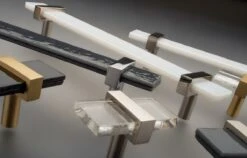 Sietto Adjustable 9" (229mm) Clear Glass Cabinet Pull (Satin Nickel) -Amerock Sales Shop collect sietto adjustable handcrafted glass big 2