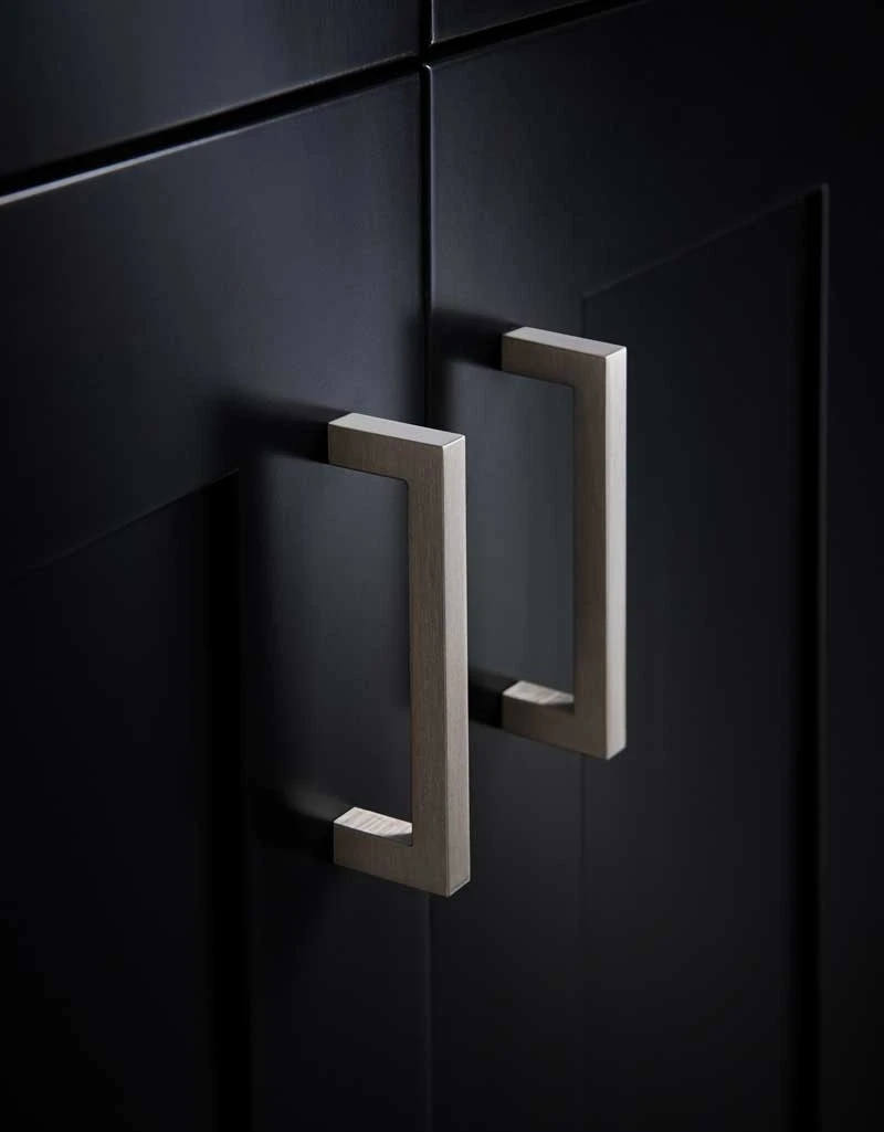 Top Knobs Nouveau III 12" (305mm) Center-to-Center Square Pull Cabinet Pull (Honey Bronze) 2 Top Knobs Nouveau III 12" (305mm) Center-to-Center Square Pull Cabinet Pull (Honey Bronze) - Image 2